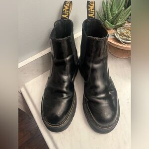 Dr. Marten Woman’s size 9 Chelsea boots